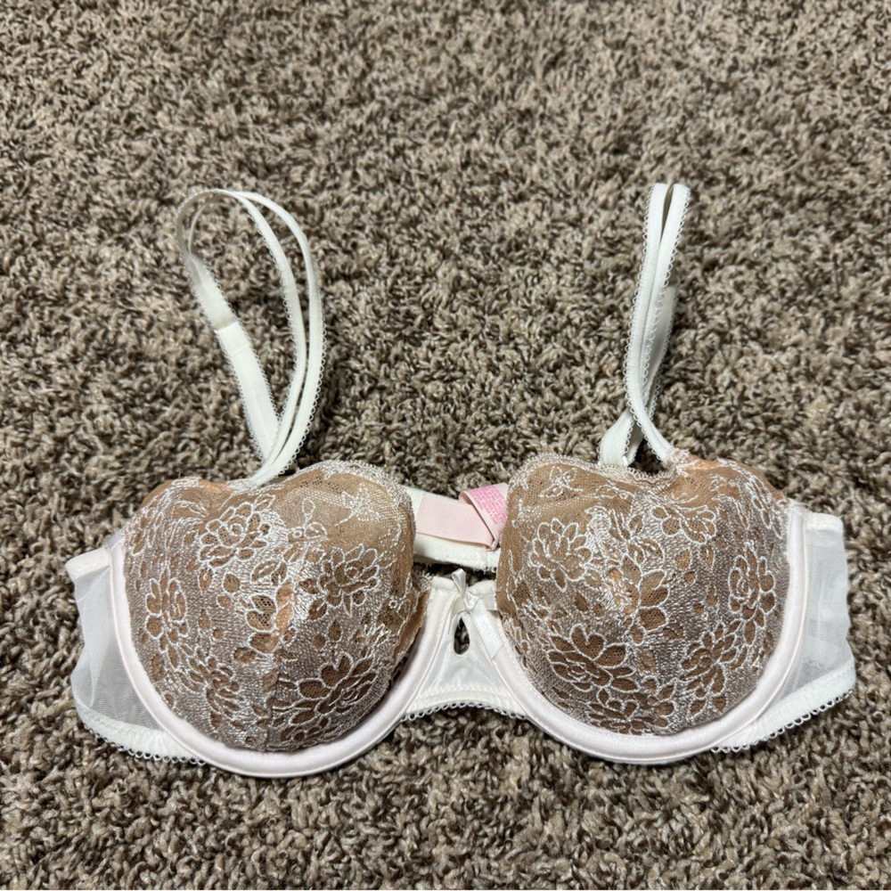 VS Bridal Lace Collection Bra 34B